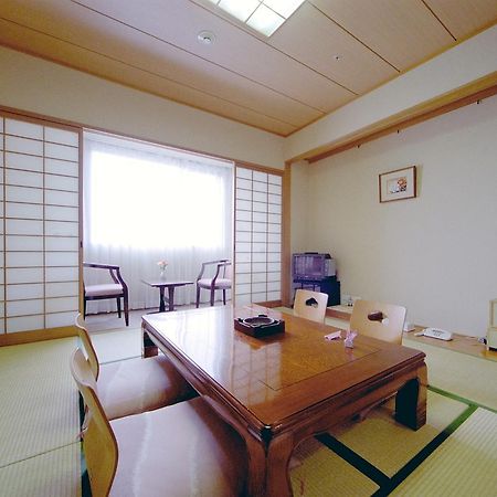 Resparle Fujiganaru Okayama Buitenkant foto